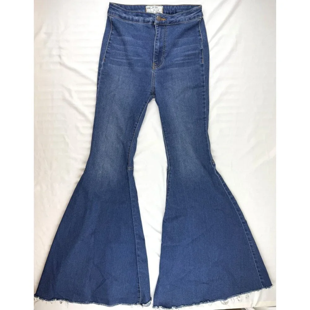 We The Free People Just Float On Flare Jeans Women's 26 Raw Hem High Rise - Picture 3 of 10